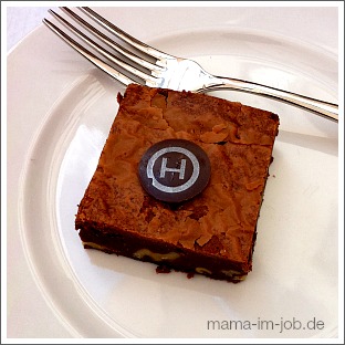 Nur Kind 2 macht bessere Brownies als das Hiltl. Foto: Petra A. Bauer